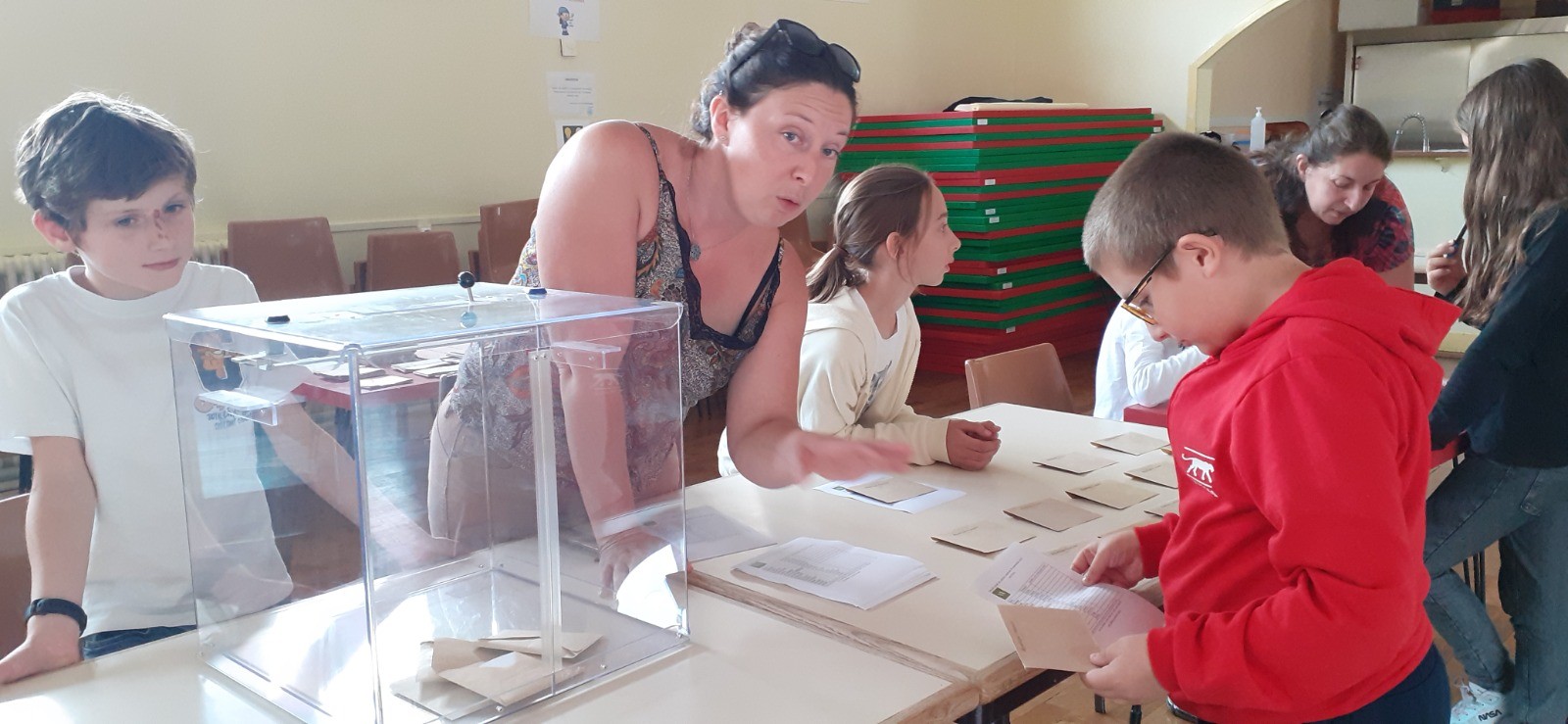 Bureau de vote du conseil municipal des enfants