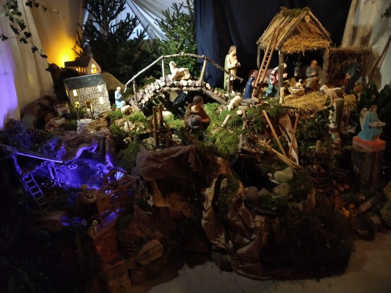 Creche de l eglise assomption notre dame de noyers bocage 3