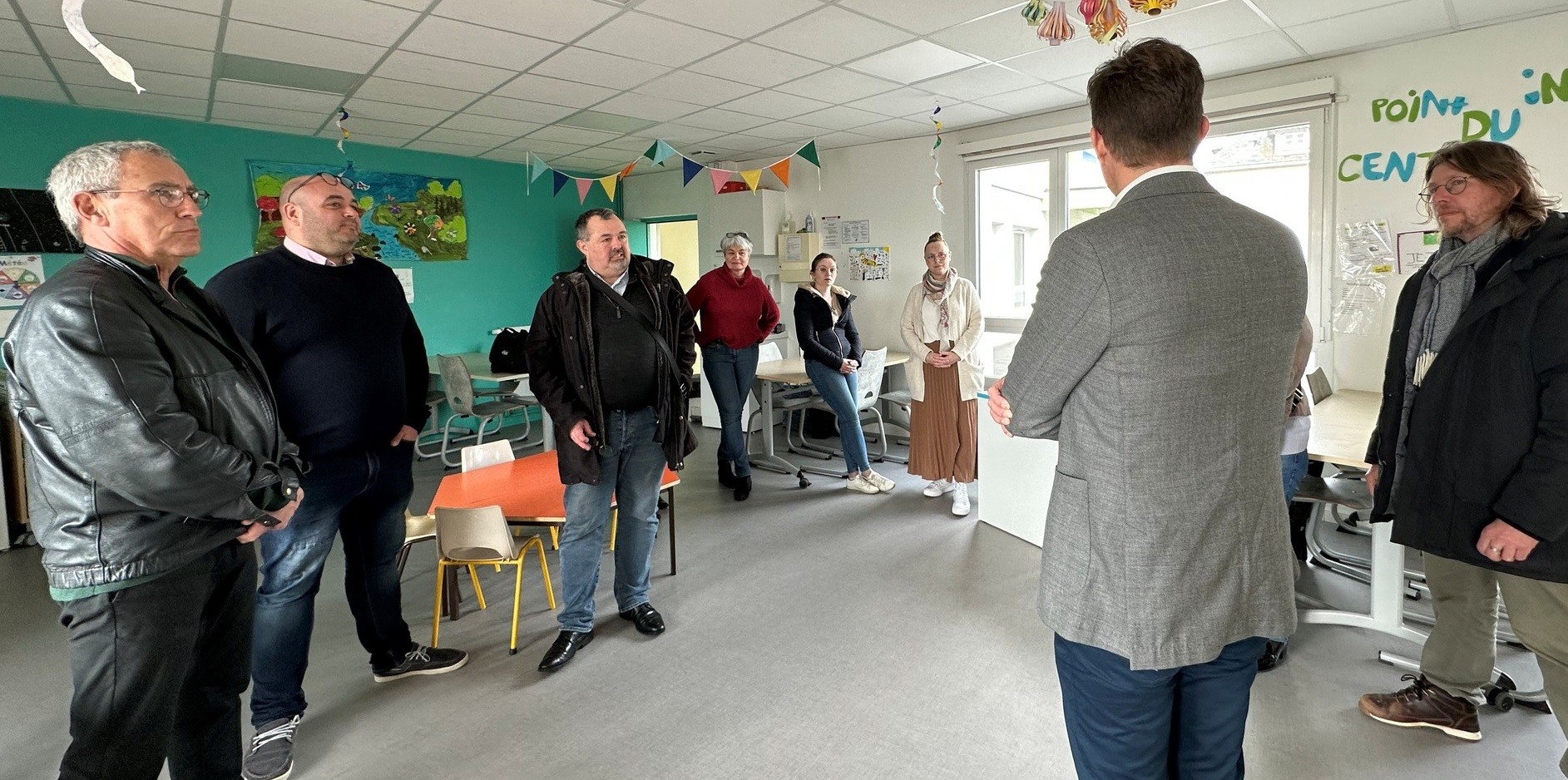 Echange avec entre les elus de val d arry et monsieur le depute