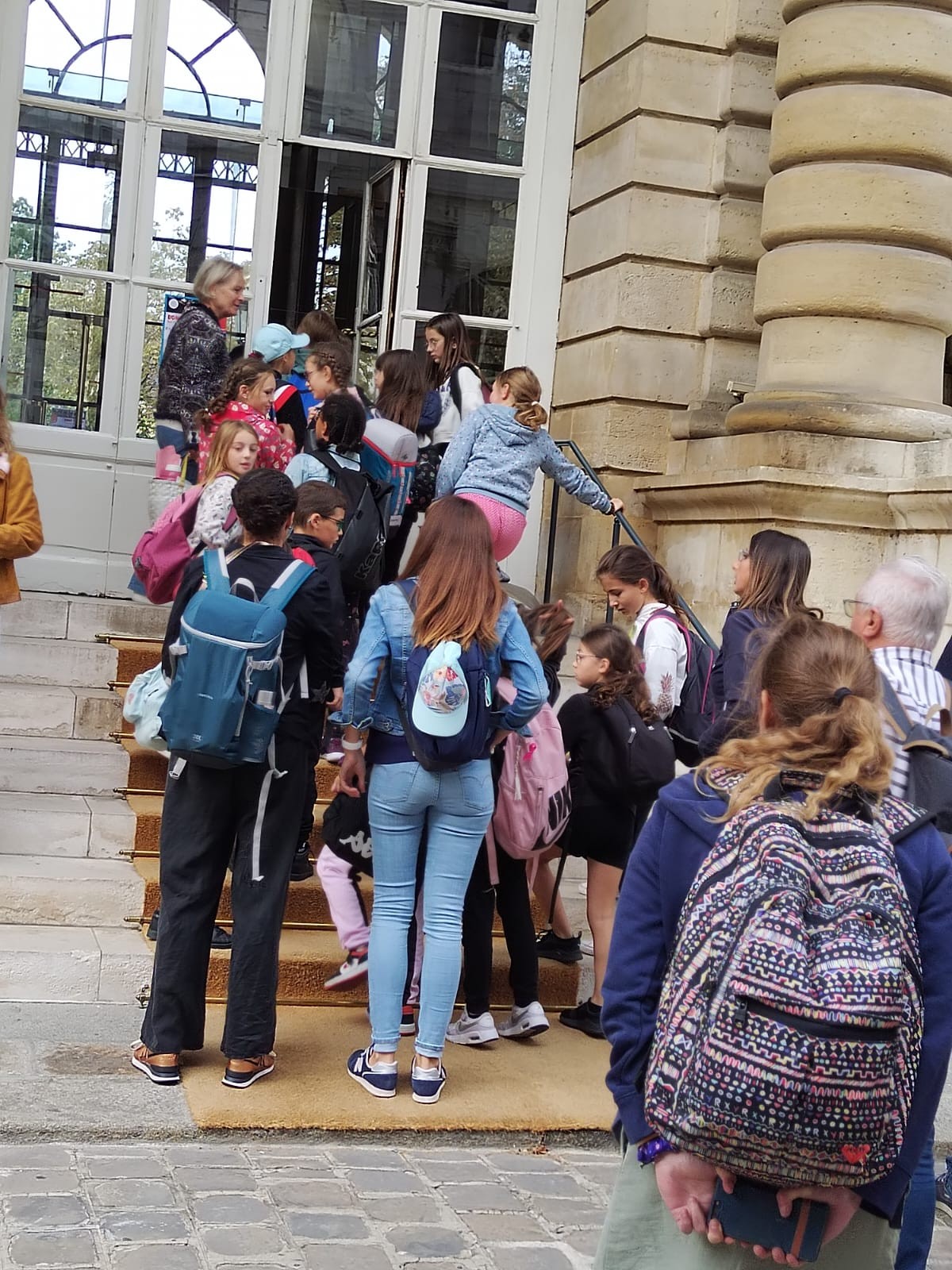 Entrée au sénat