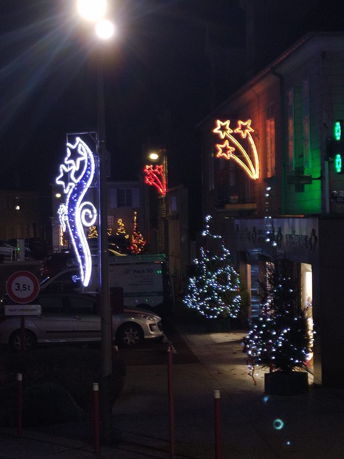 Illumination de la place de noyers bocage 2